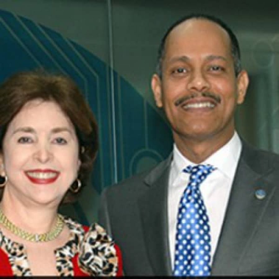 Ex Gobernadora de Puerto Rico Visita al Director General de la OPTIC