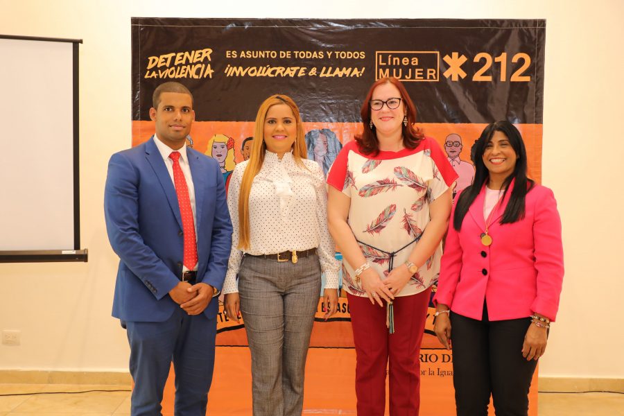 Presentan la “Línea Mujer” *212 para dar asistencia a mujeres afectadas por la violencia