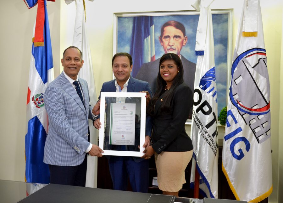 Ayuntamiento de Santiago; primer cabildo certificado en Datos Abiertos
