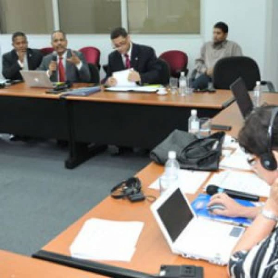 Director general de la OPTIC y el Ministro del MAP se reúnen con representante de la OEA