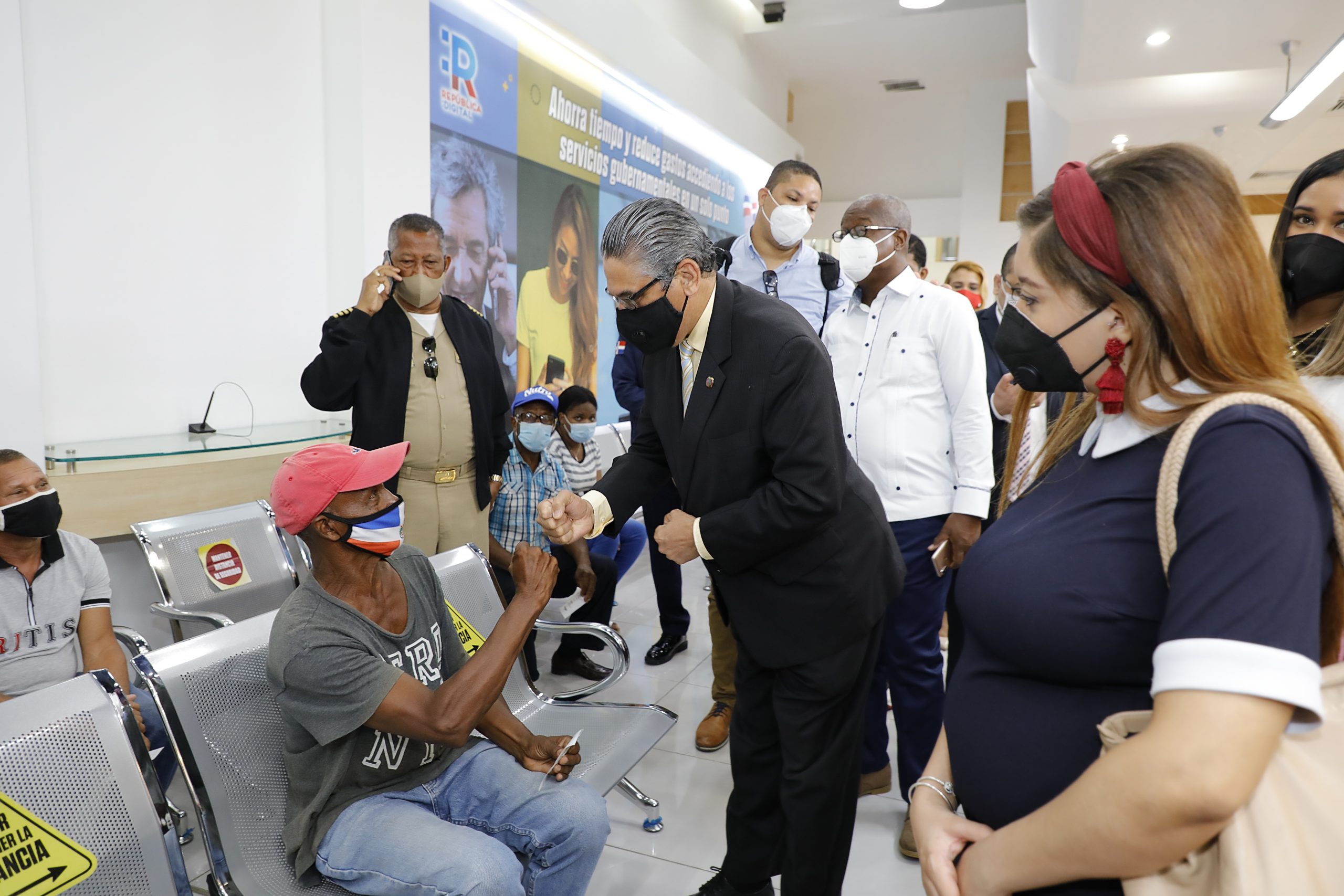 Director OPTIC anuncia ampliará y colocará en línea servicios Centro de Atención Ciudadana