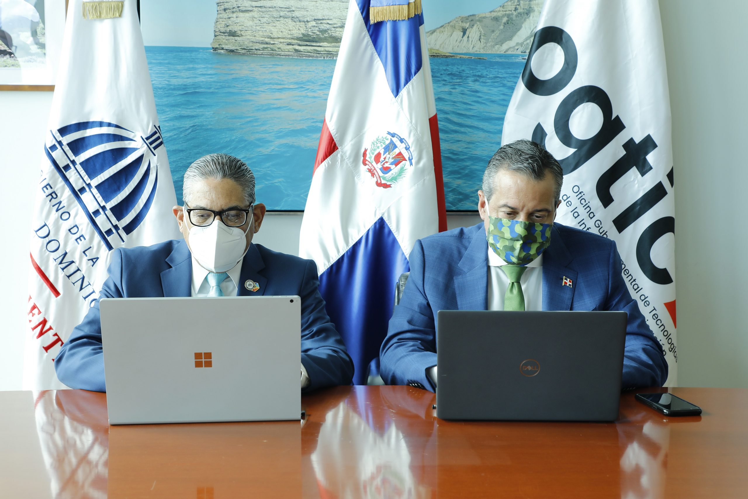 Medio Ambiente firma acuerdo con OGTIC para mejorar los servicios que ofrece a la Sociedad Dominicana