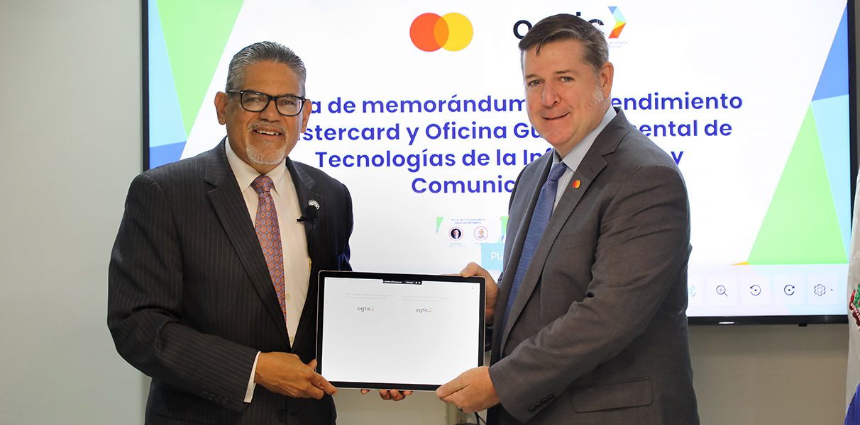 OGTIC y Mastercard firman memorándum de entendimiento para fomentar los proyectos de la Agenda Digital 2030 en República Dominicana.