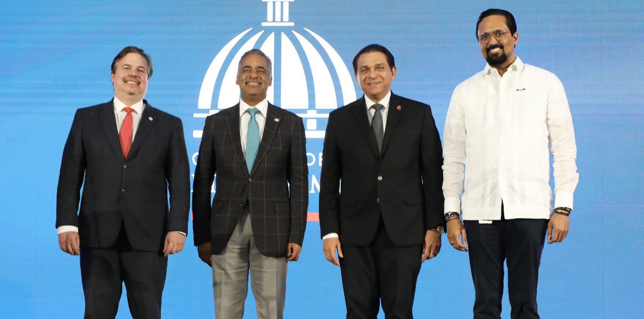 Gobierno dominicano presenta proyecto Viaje Cero con la puesta en marcha de Centro de Acopio