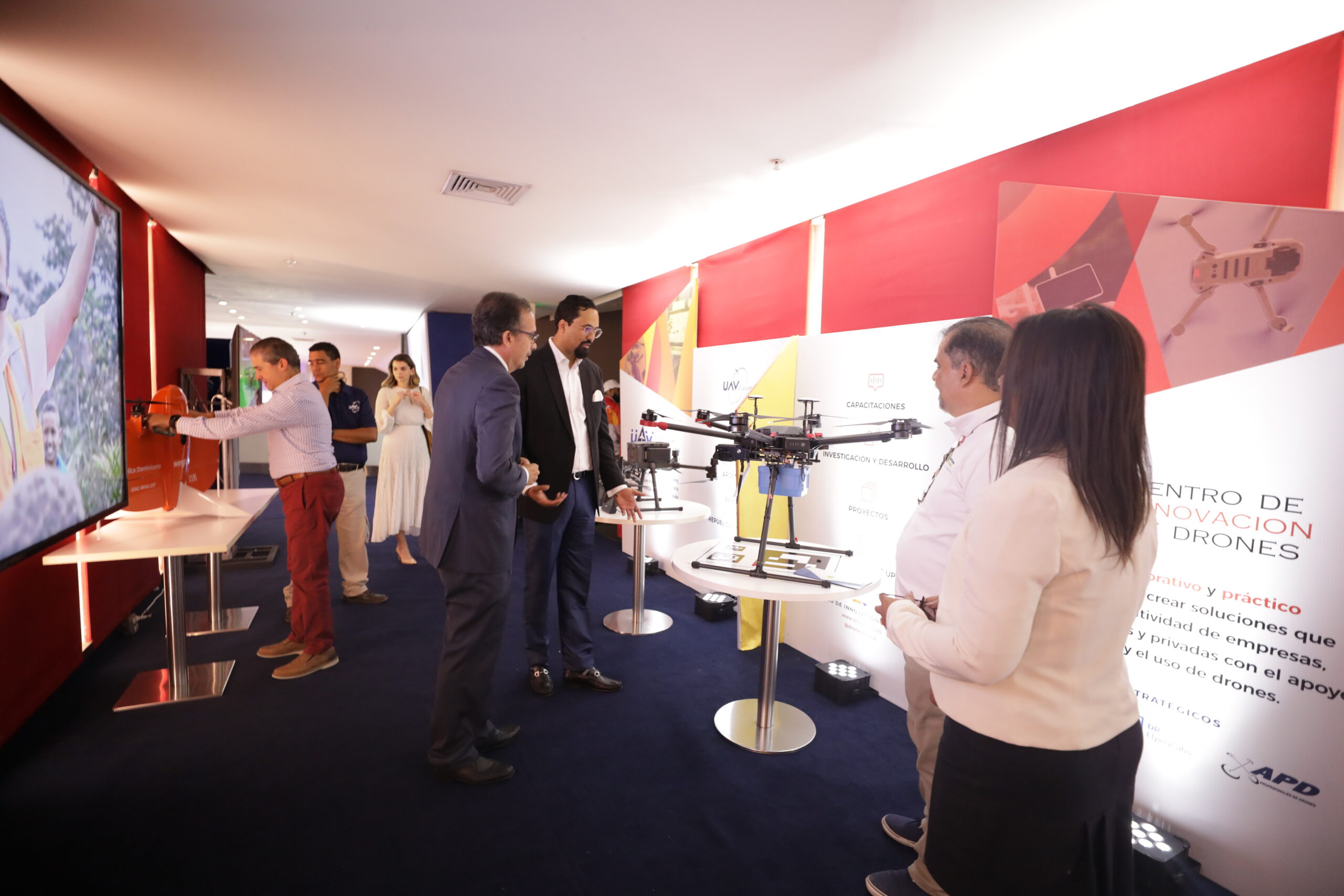 Director de la OGTIC resalta aporte de los drones en áreas vitales para el crecimiento del país en Primer Congreso Nacional