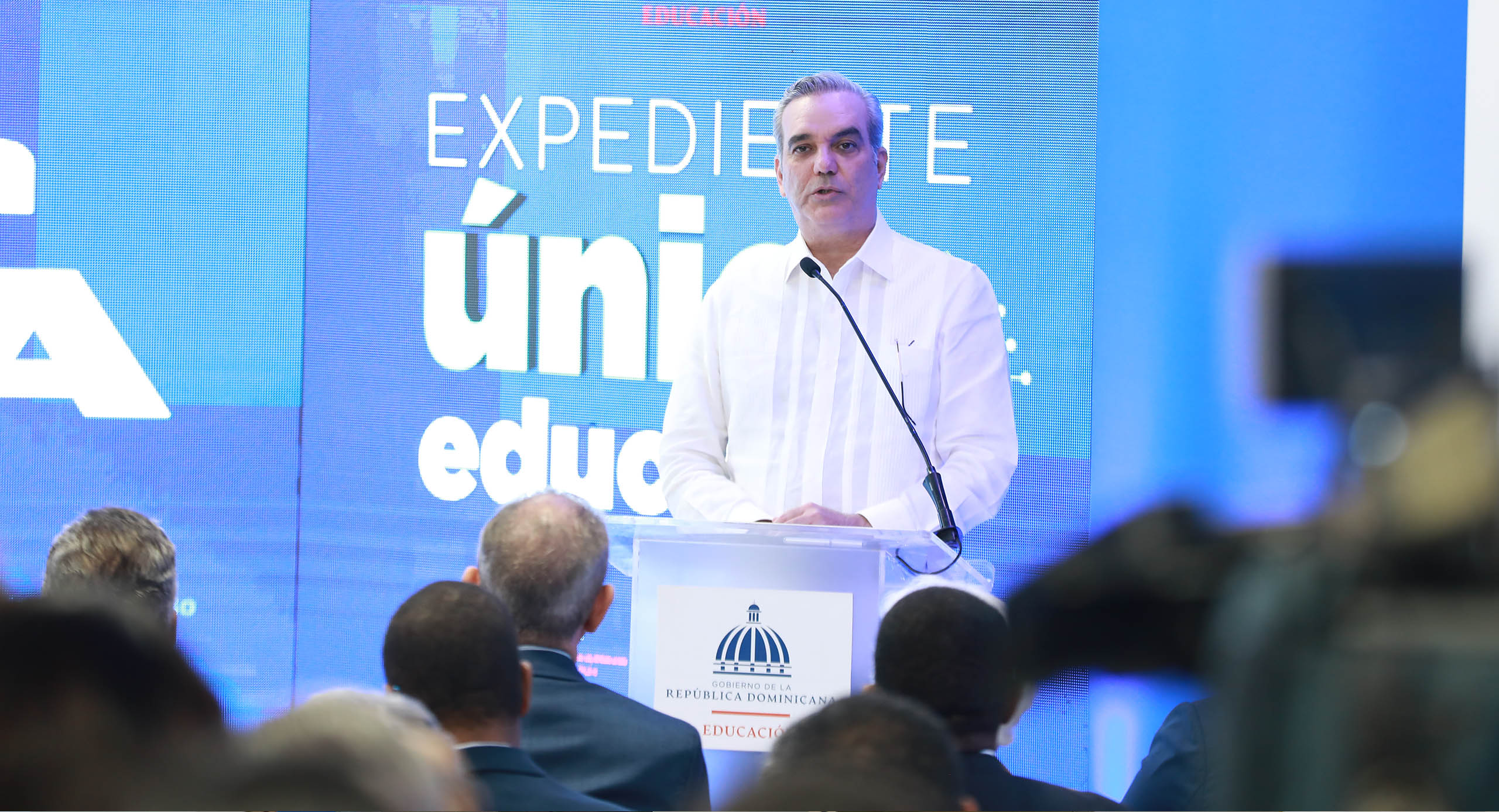 Presidente Luis Abinader presenta Expediente Único Educativo