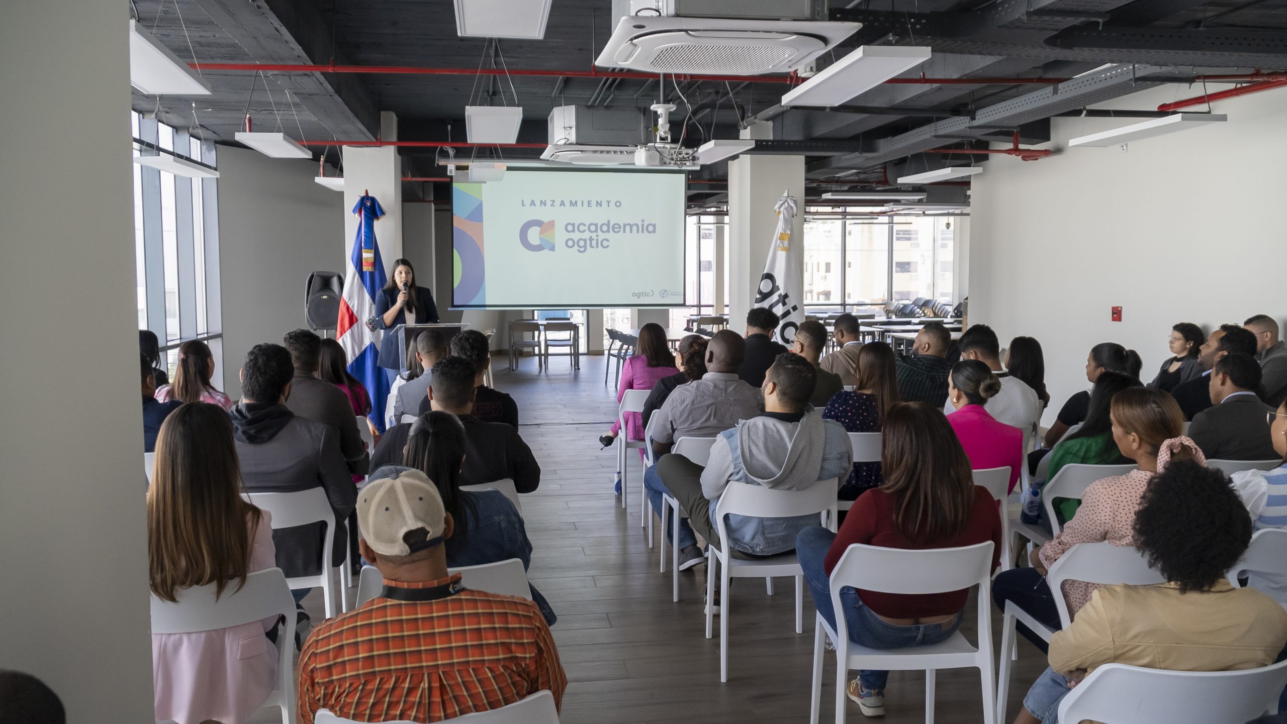 Academia OGTIC: una iniciativa que apuesta al talento humano en consonancia con la Política Nacional de Innovación 2023.