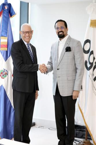 Bartolomé Pujals queda juramentado como nuevo  director general  de la OGTIC